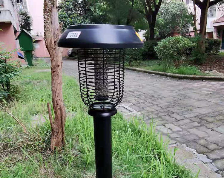 草坪灭蚊灯的优点有哪些，摆脱蚊虫的利器